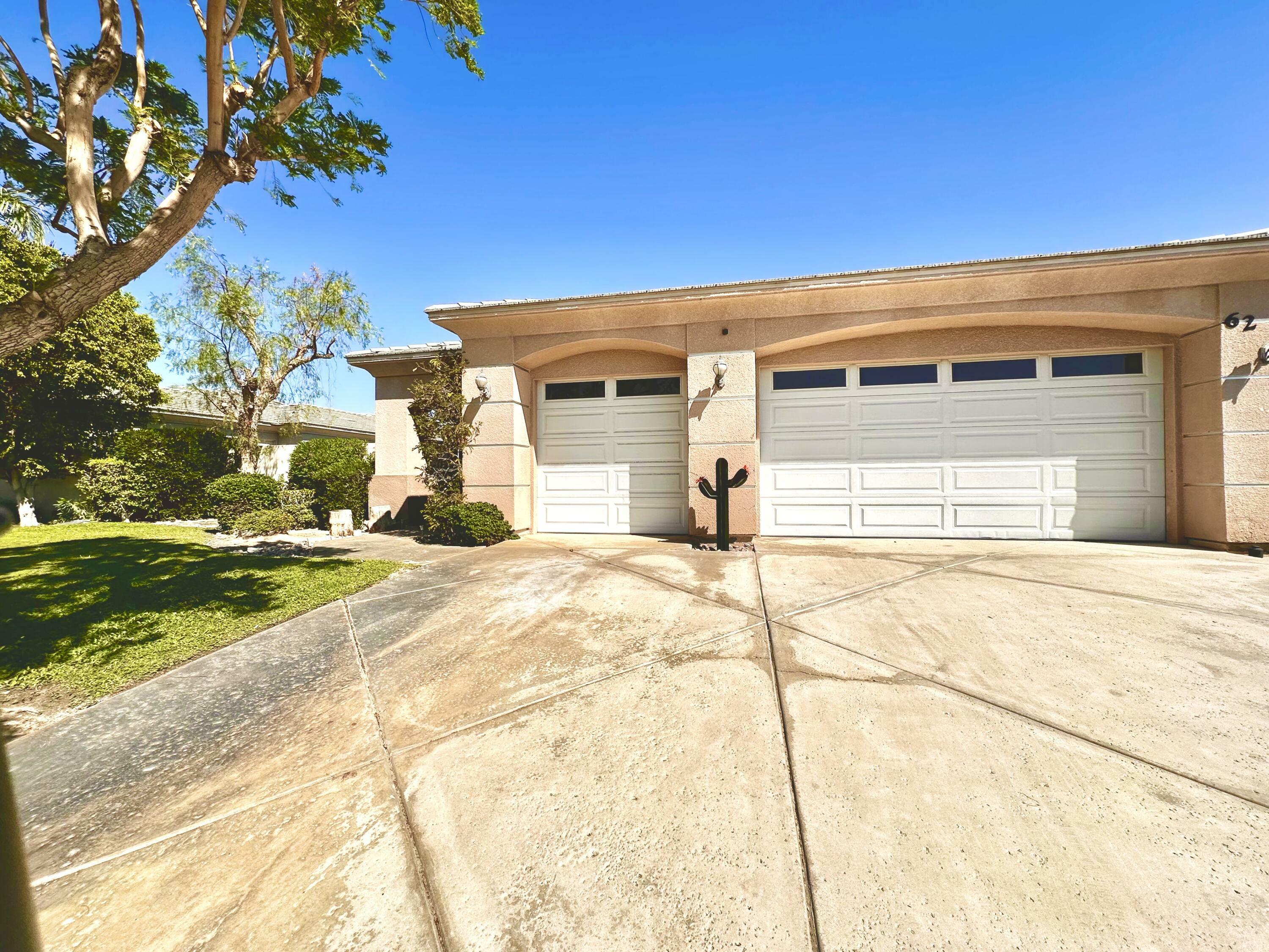 Property Photo:  62 Victor Hugo Road  CA 92270 