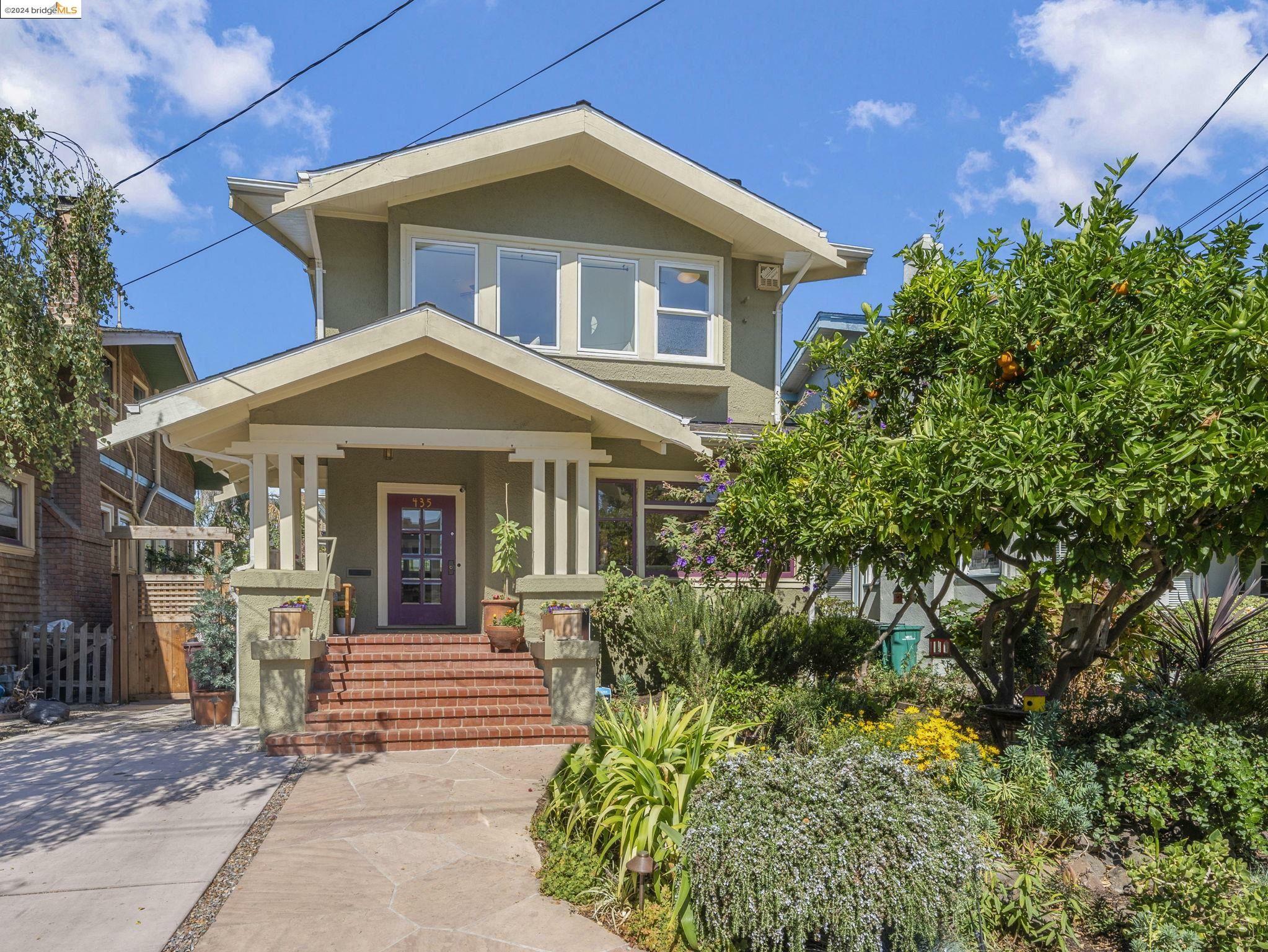 Property Photo:  435 Hanover Ave  CA 94606 