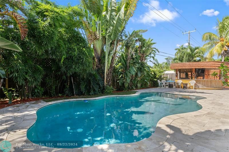 Property Photo:  3350 SW 18th St  FL 33312 