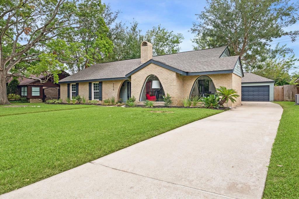 9819 Canoga Lane  Houston TX 77080 photo