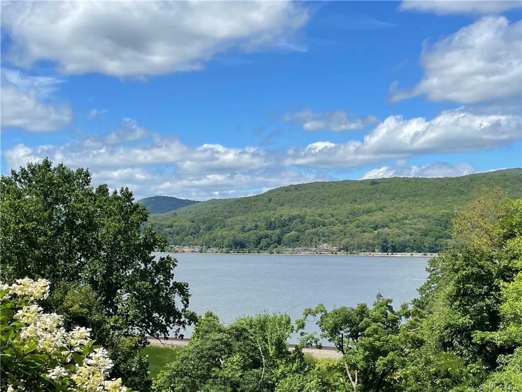 Property Photo:  563 Route 9D  NY 10524 