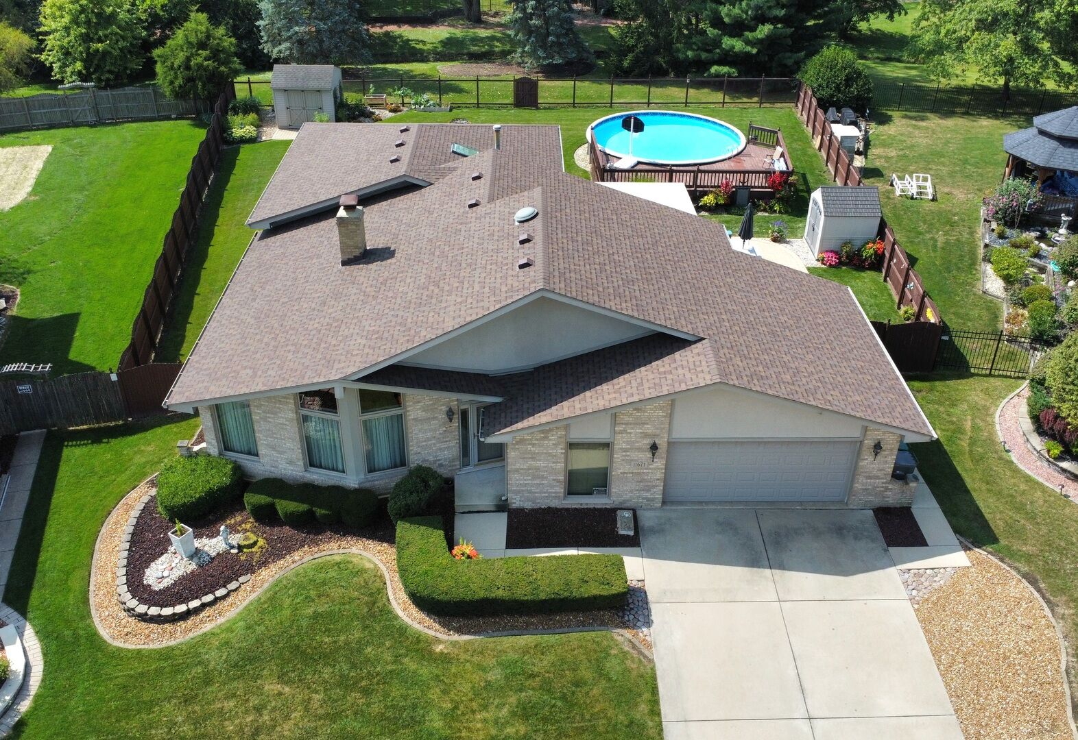 Property Photo: 11671 Valley Brook Drive IL 60467