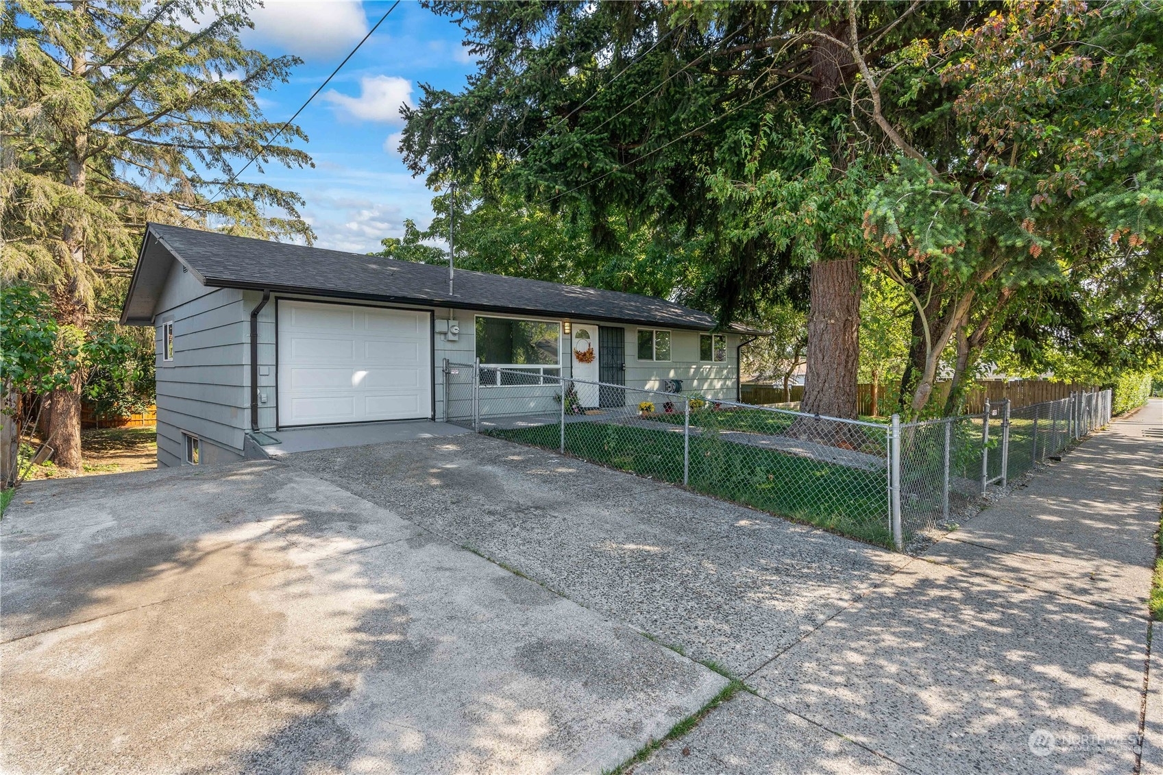 Property Photo:  7831 S Sheridan Avenue  WA 98408 