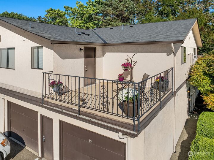 Property Photo:  11011  35th Avenue  WA 98125 
