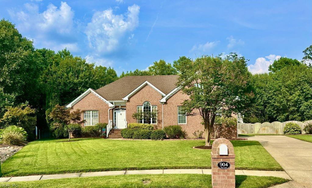 Property Photo:  904 Star Court  VA 23322 