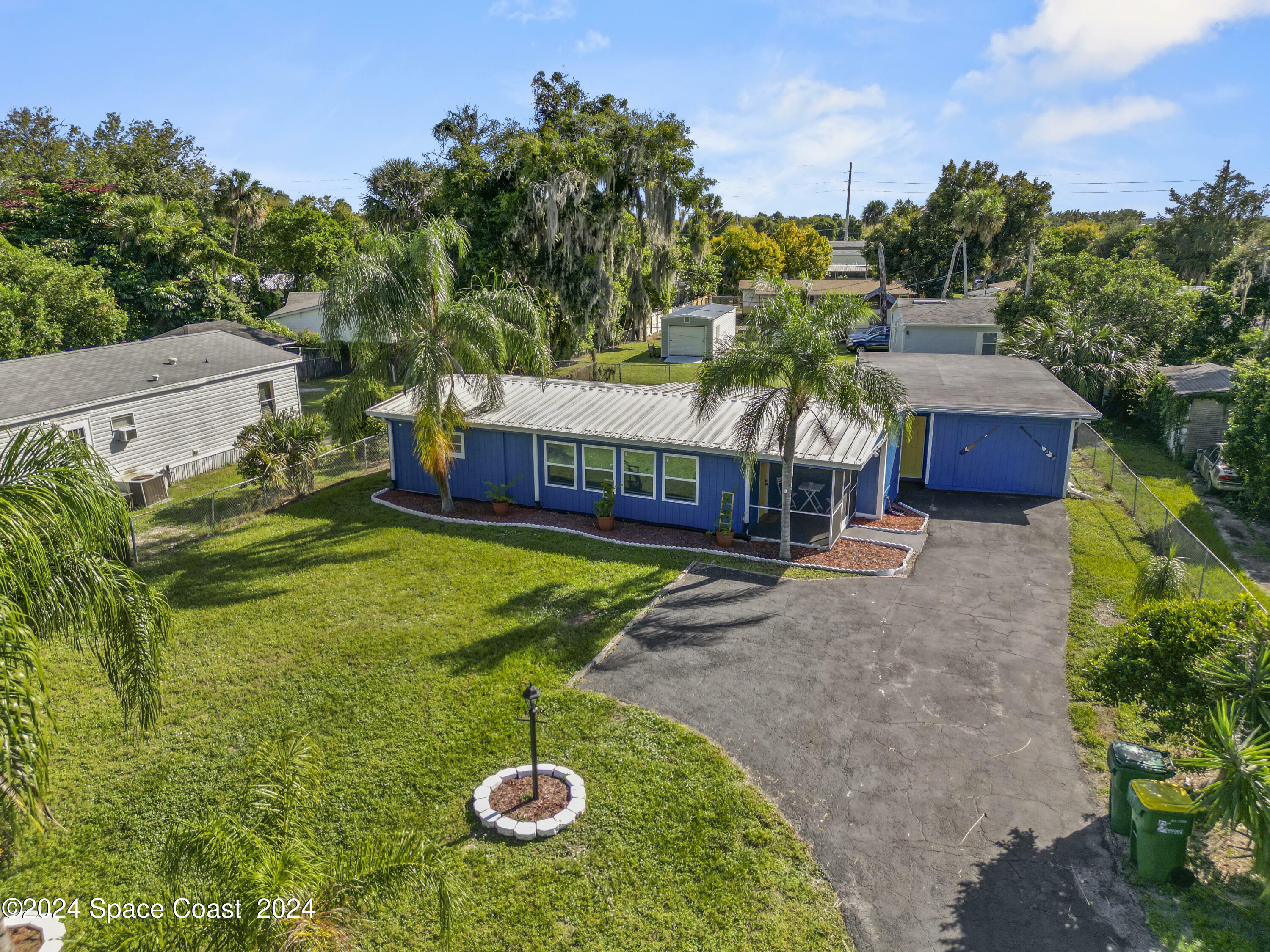 Property Photo:  3928 Oak Hill Drive  FL 32926 