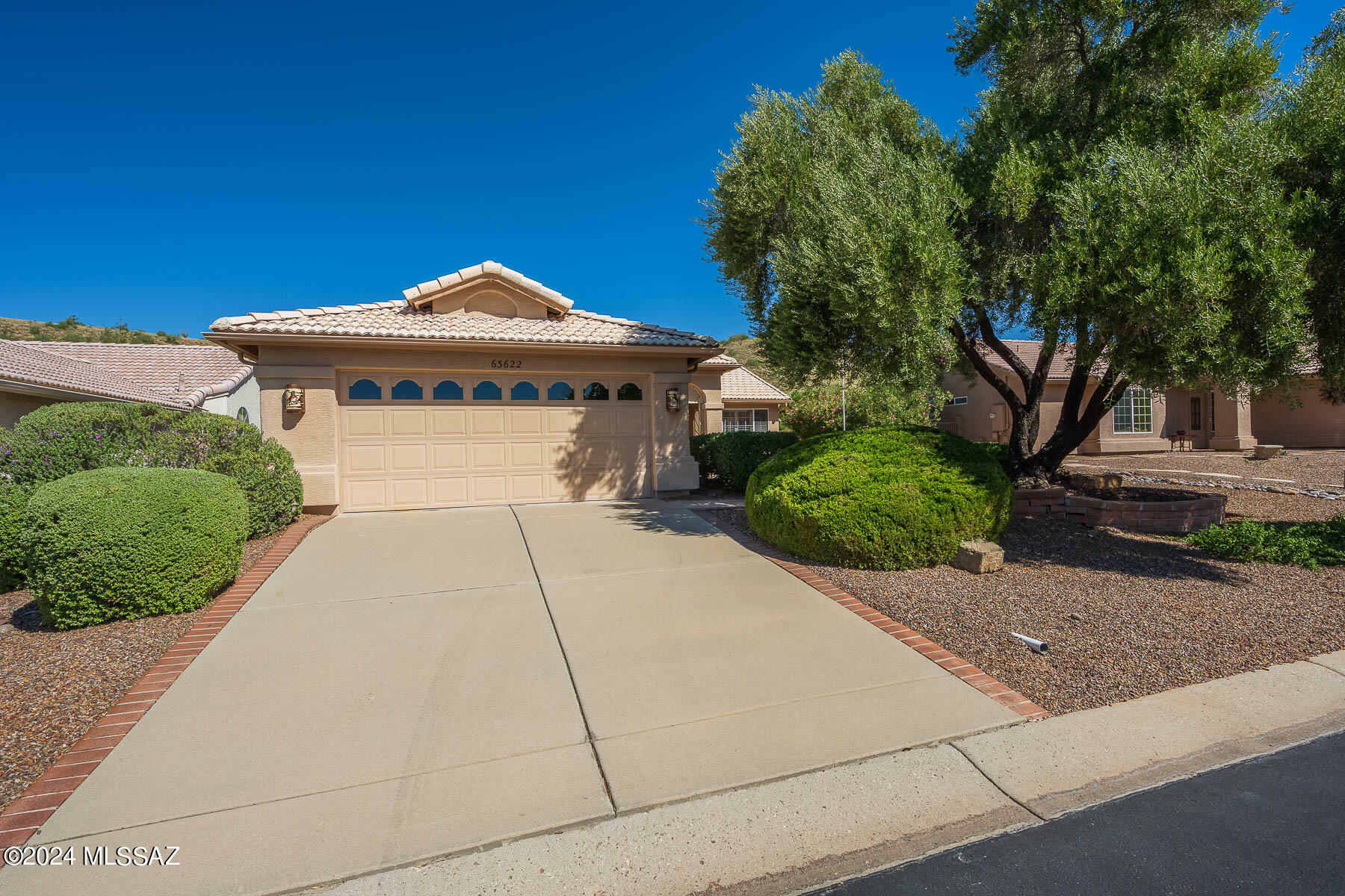 Property Photo:  63622 E Greenbelt Lane  AZ 85739 