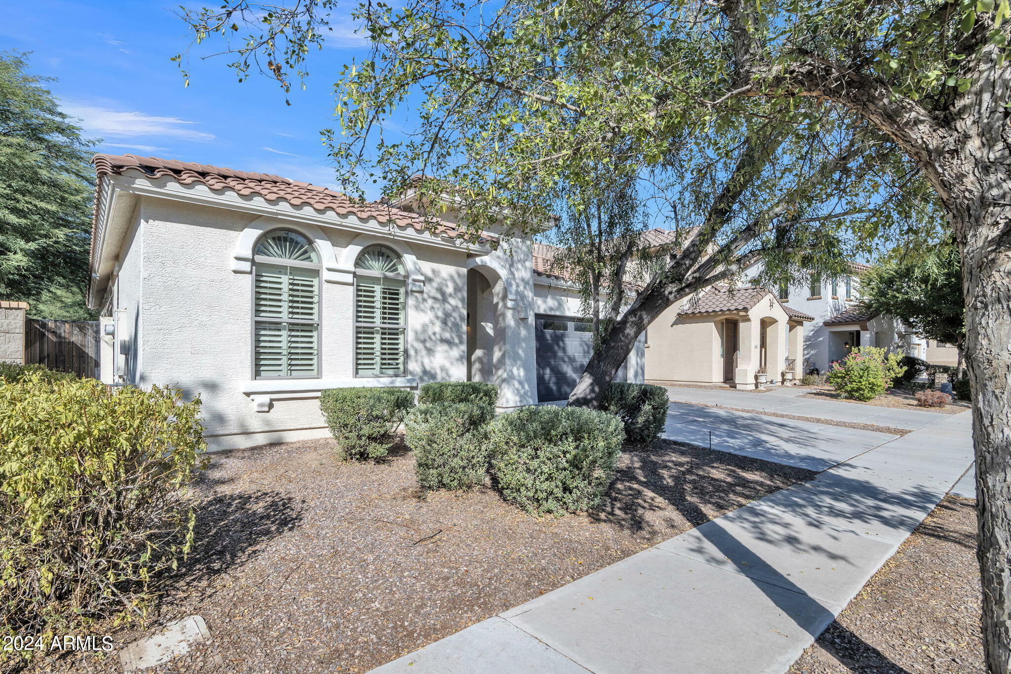 Property Photo:  4152 E Woodside Court  AZ 85297 