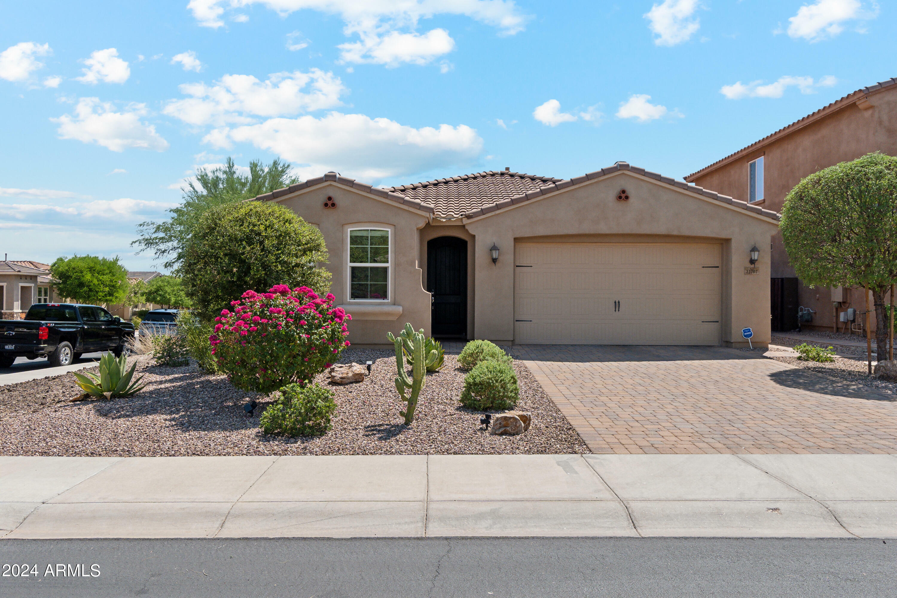 Property Photo:  13707 W Linanthus Road  AZ 85383 