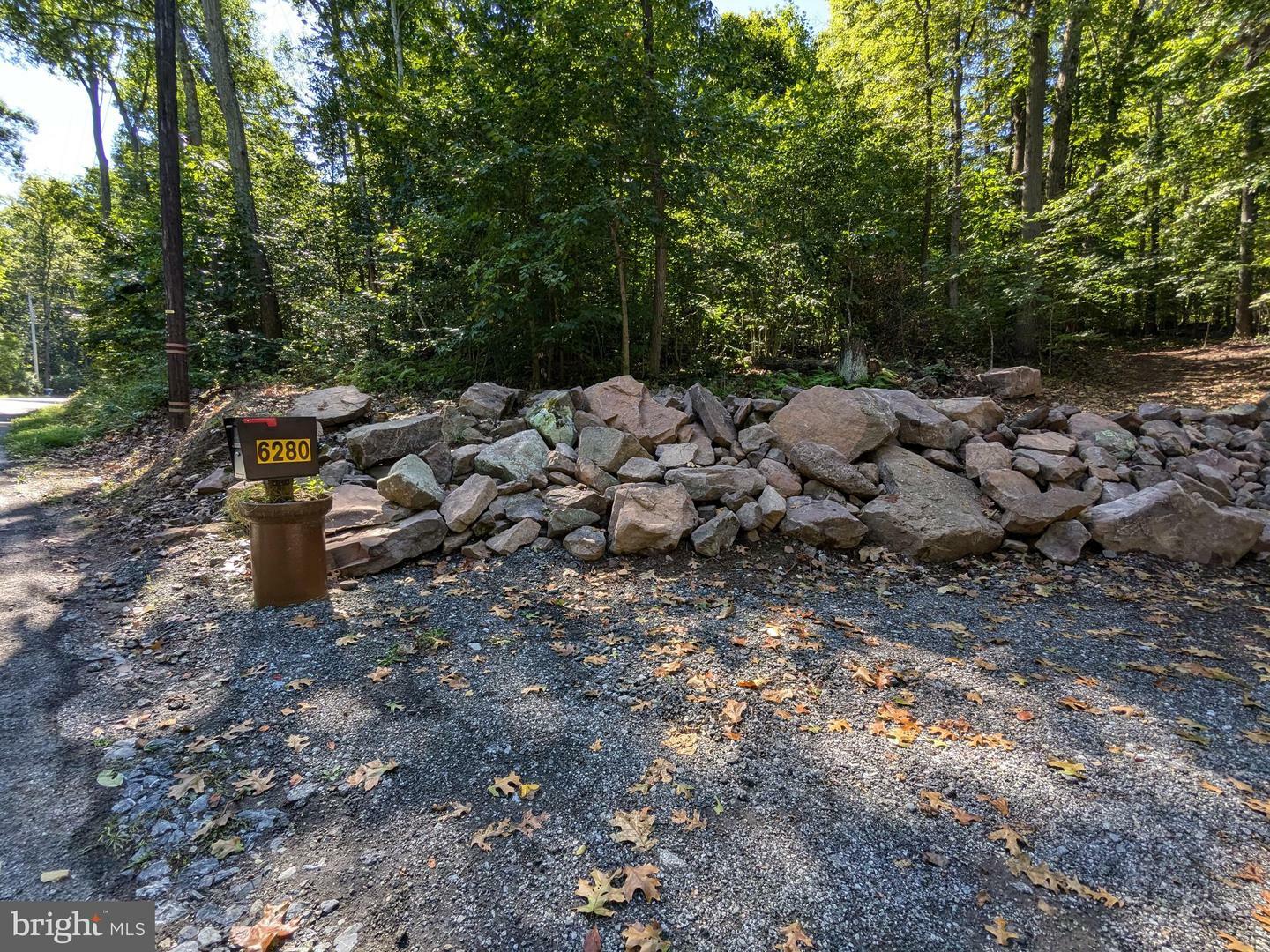 Property Photo:  6280 Crone Road  PA 17315 