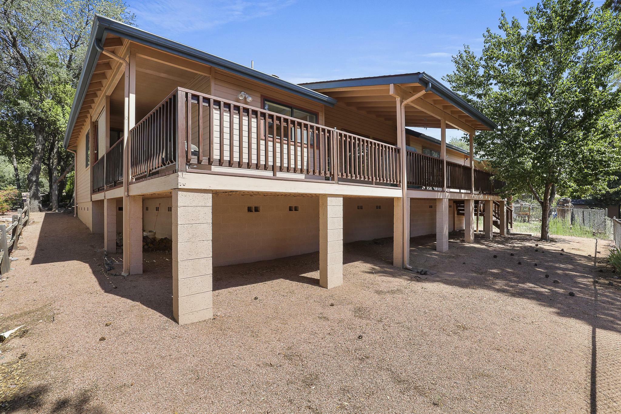 Property Photo:  715 W St Moritz Drive  AZ 85541 