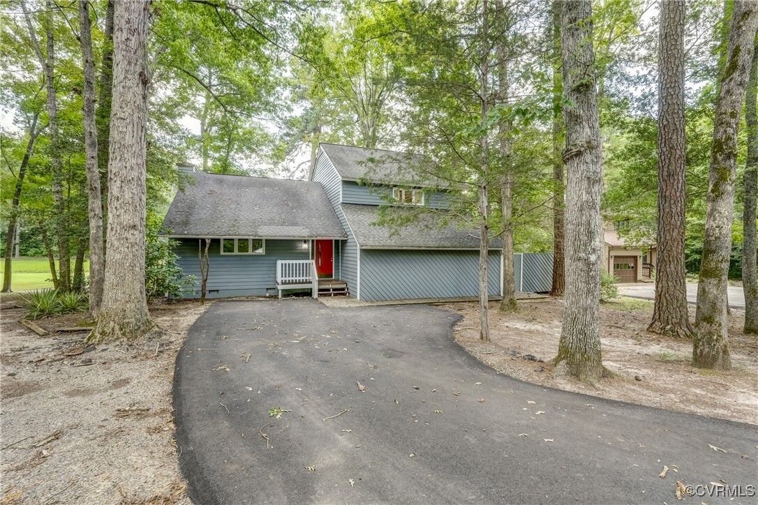 Property Photo:  3307 Fox Chase Court  VA 23112 
