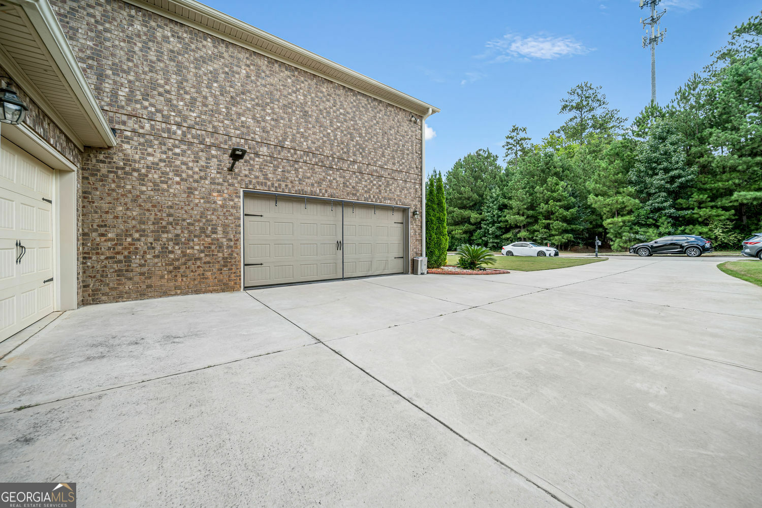 Property Photo:  2328 Braunsroth Lane  GA 30228 