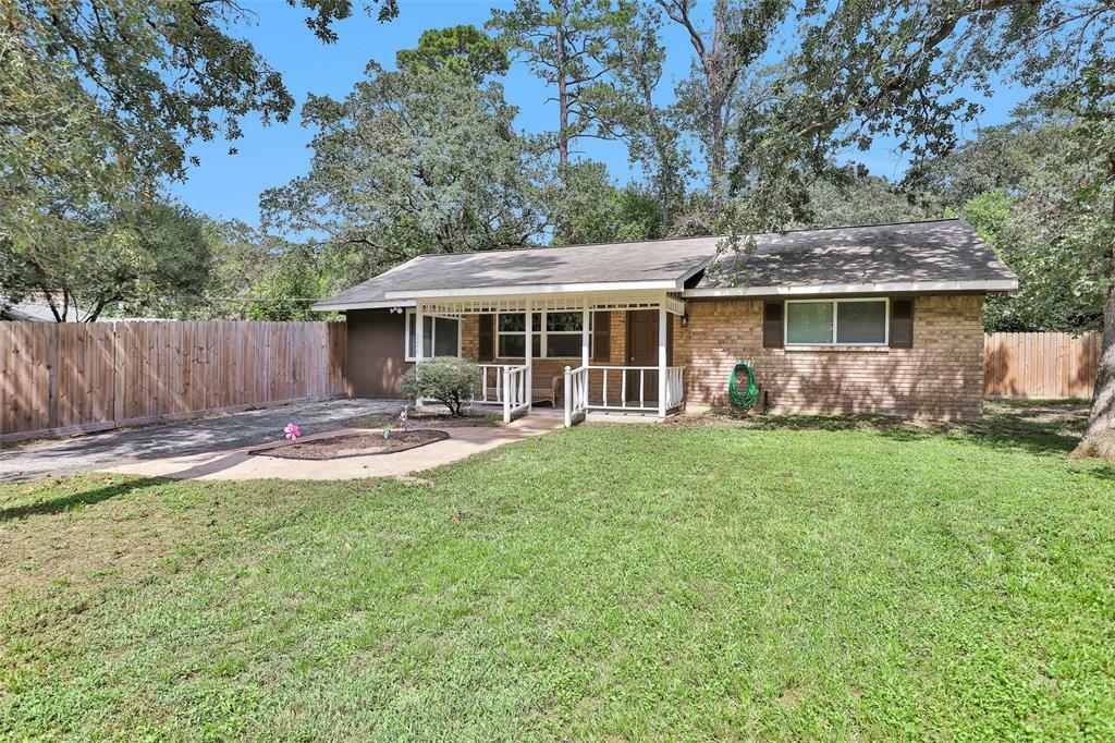 Property Photo: 10246 Dogwood Loop TX 77316