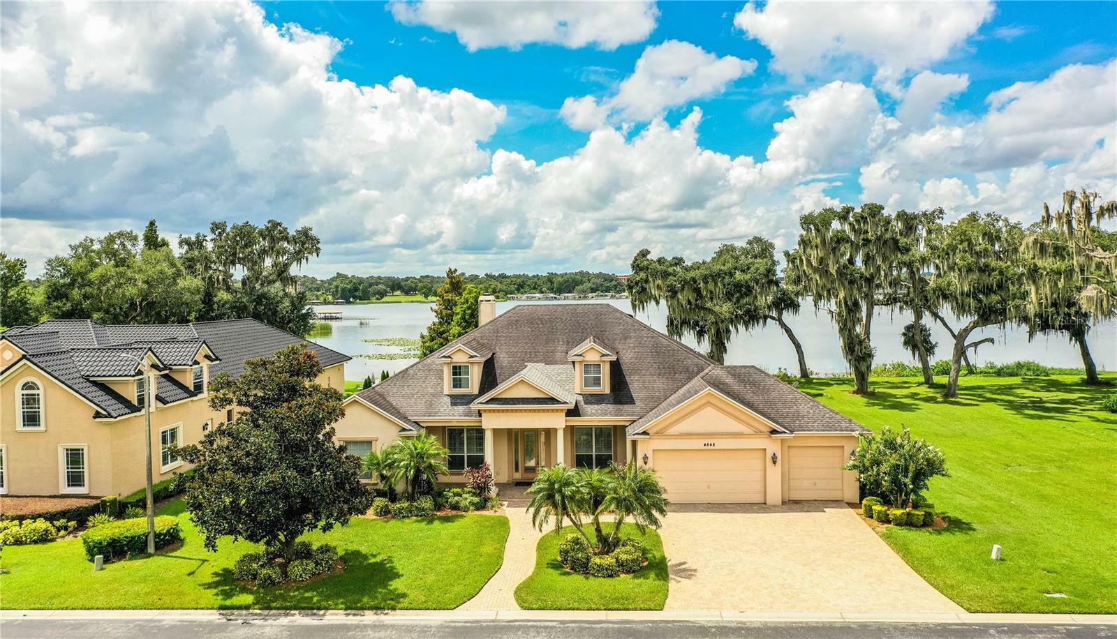 Property Photo:  4848 Island Shores Lane  FL 33809 