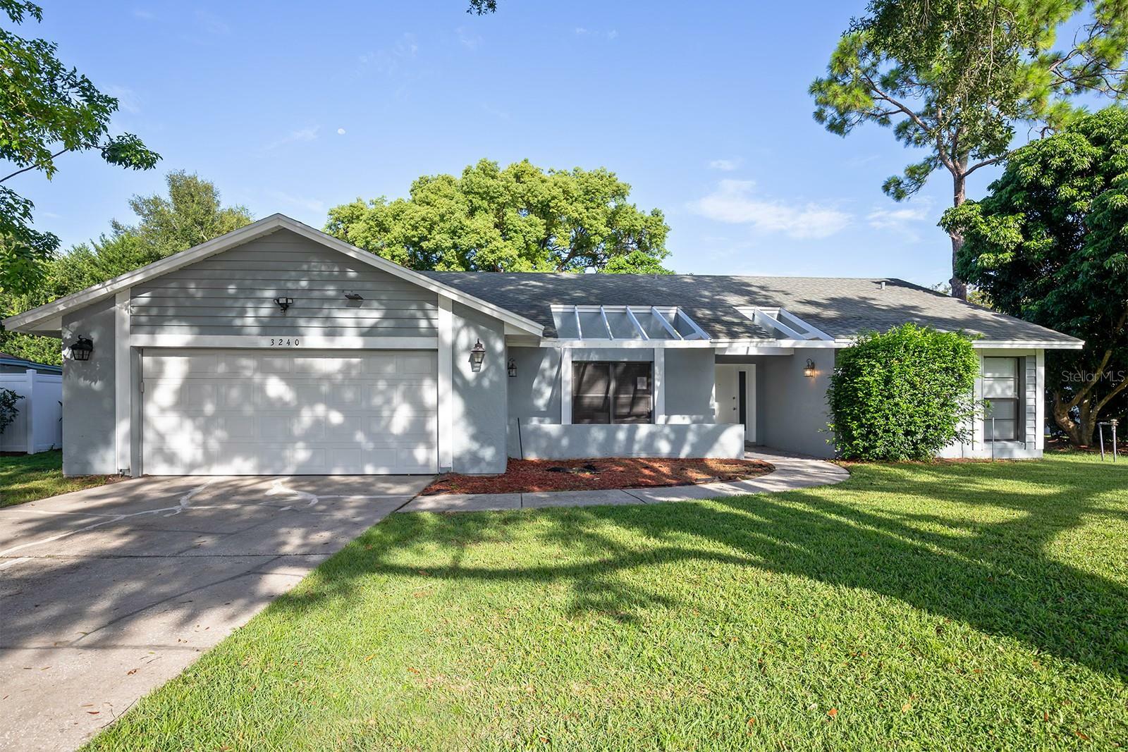 Property Photo:  3240 W Saint Brides Circle  FL 32812 