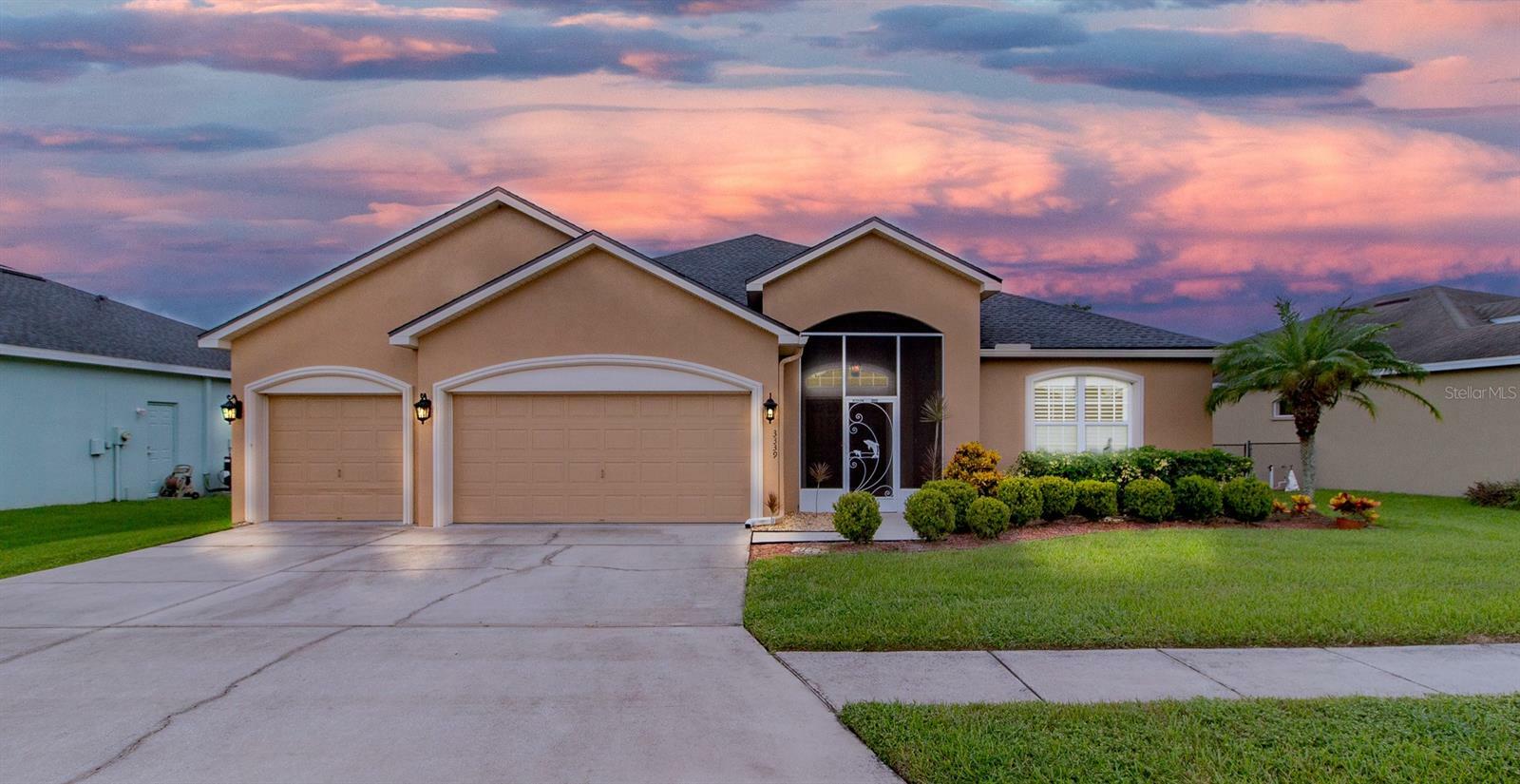 Property Photo: 3339 Oak Grove Cove FL 33812