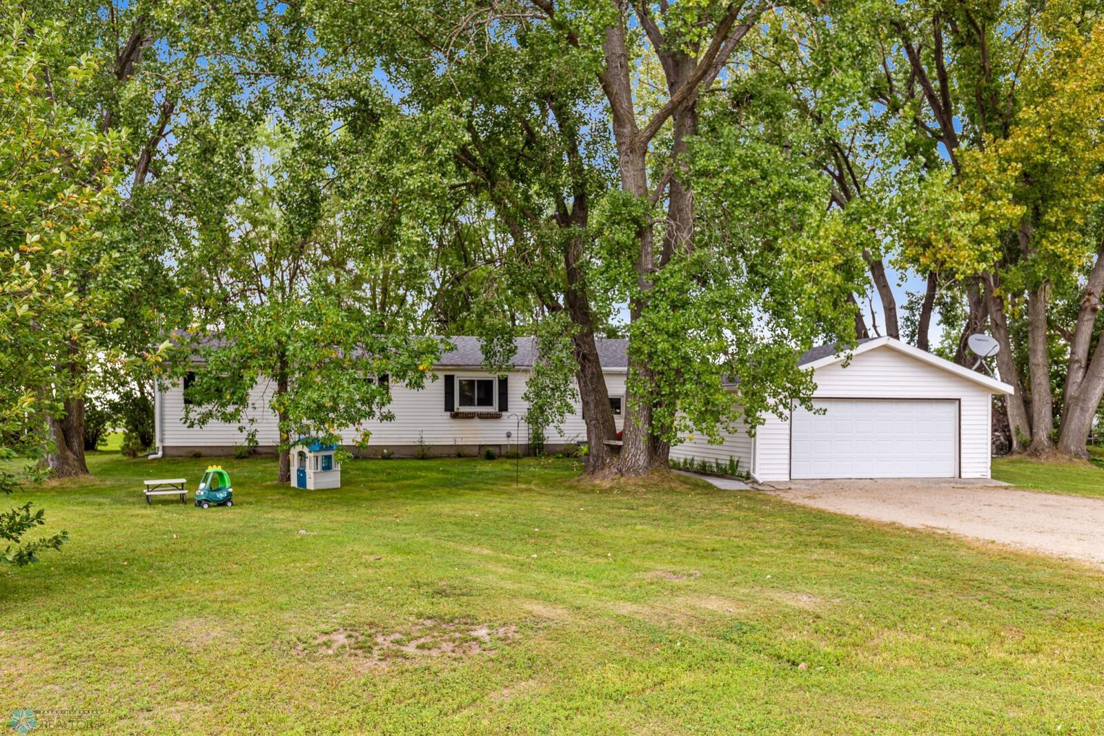 Property Photo: 576 S 6th Street S MN 56536