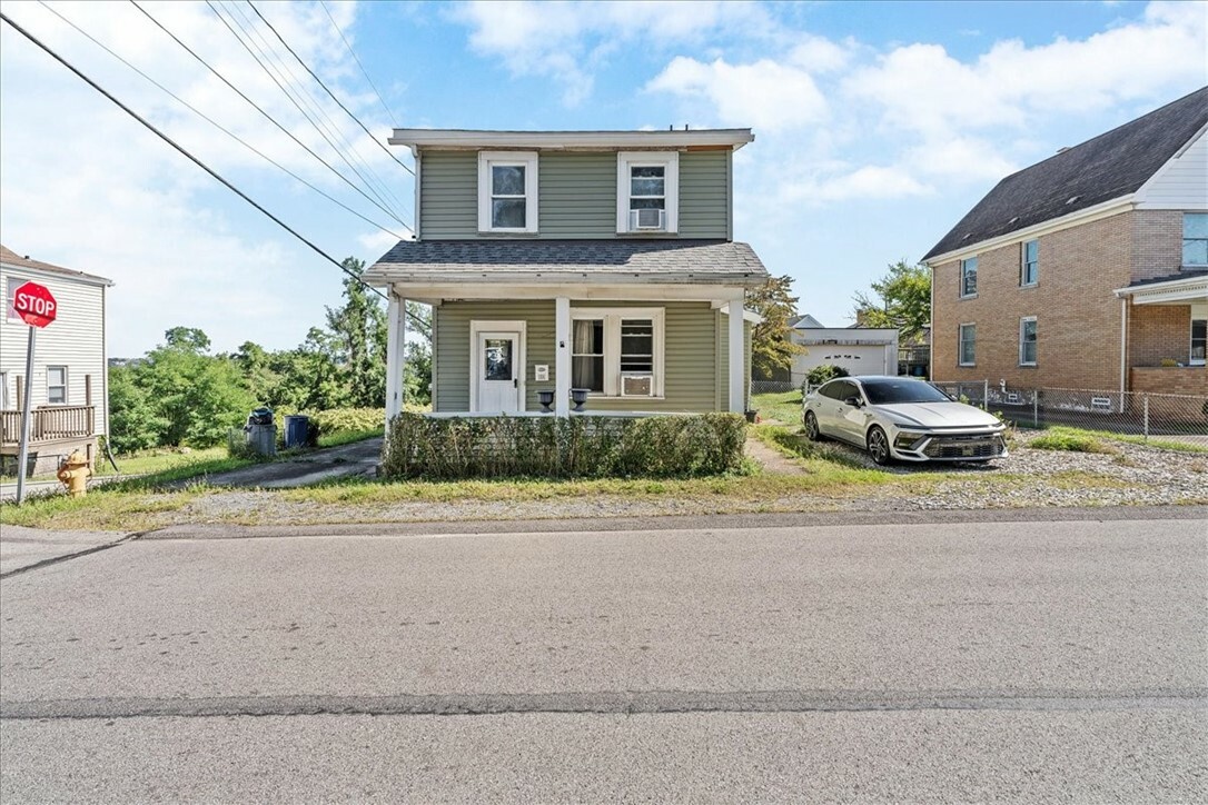 Property Photo:  106 Briggs St  PA 15234 