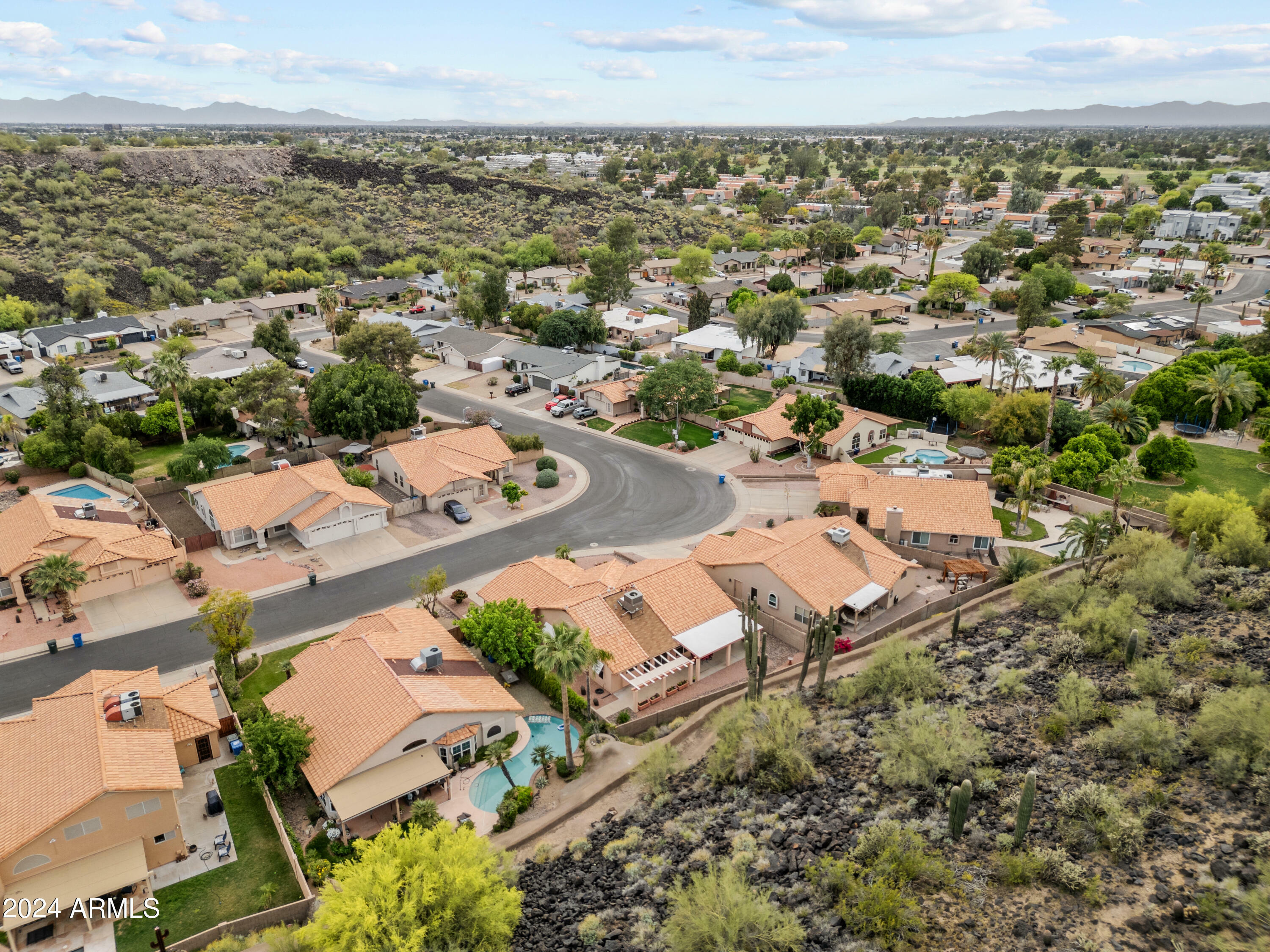 Property Photo:  1660 W Acoma Drive  AZ 85023 