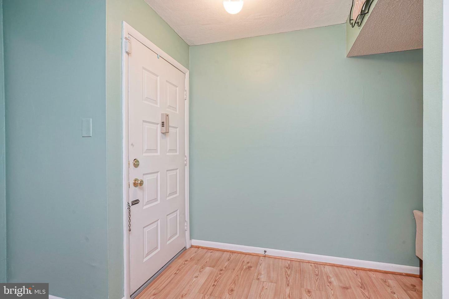 Property Photo:  115 E Kings Highway 342  NJ 08052 