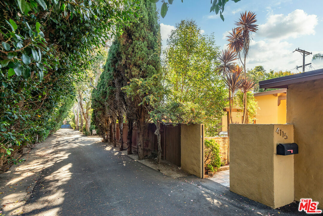 Property Photo:  4115   Inglewood Blvd  CA 90066 