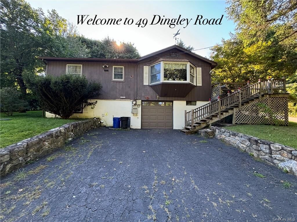 Property Photo:  49 Dingley Road  NY 10512 