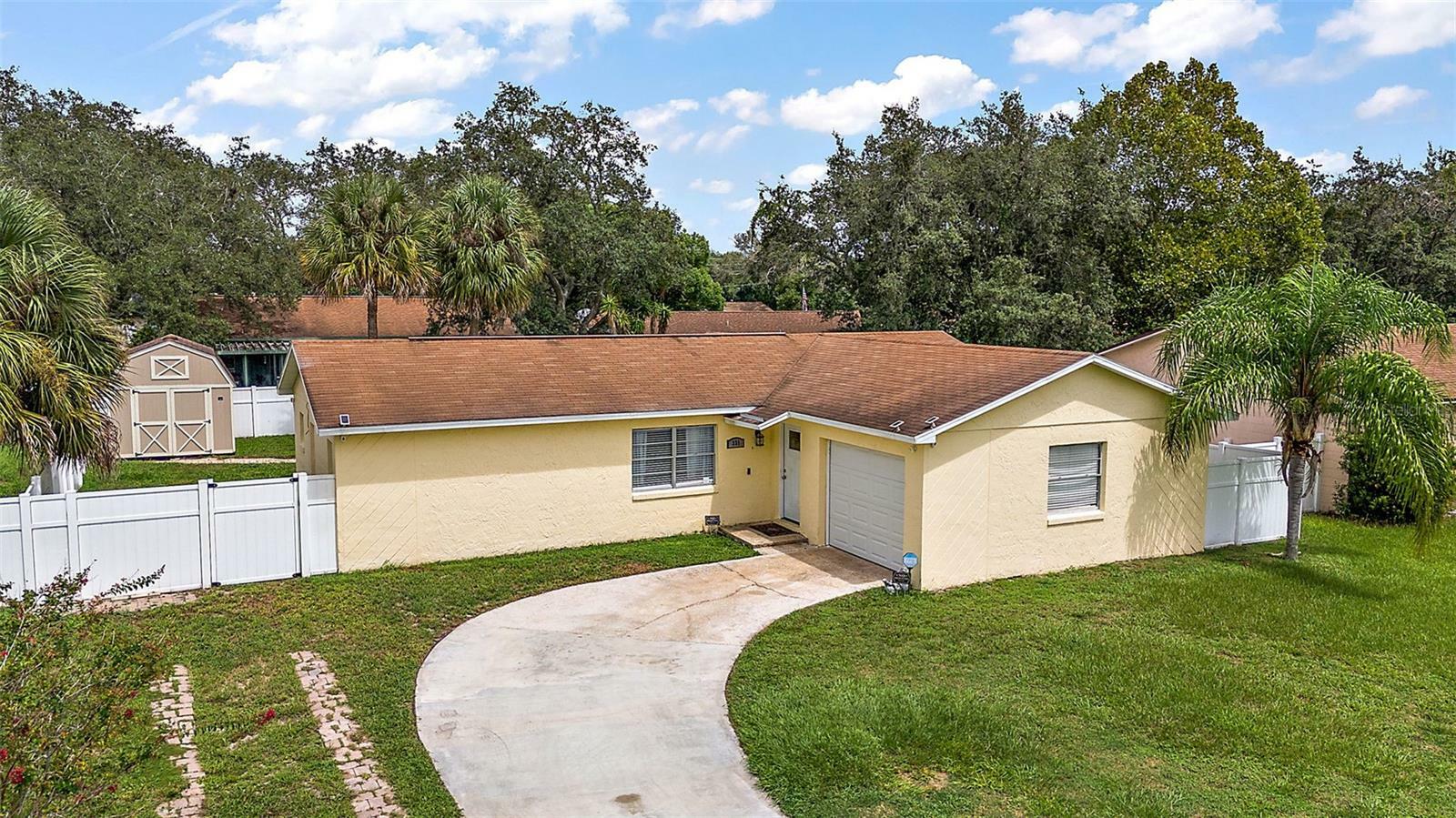 Property Photo:  331 Autumn Drive  FL 32712 