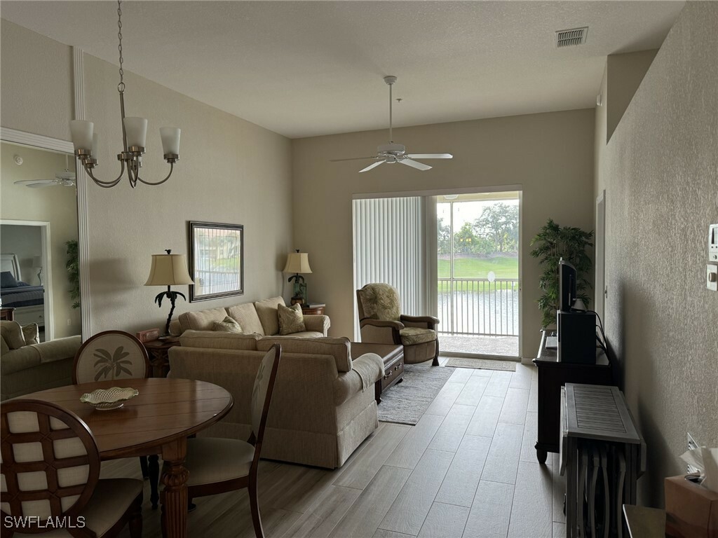 Property Photo:  2290 Carrington Court 202  FL 34109 