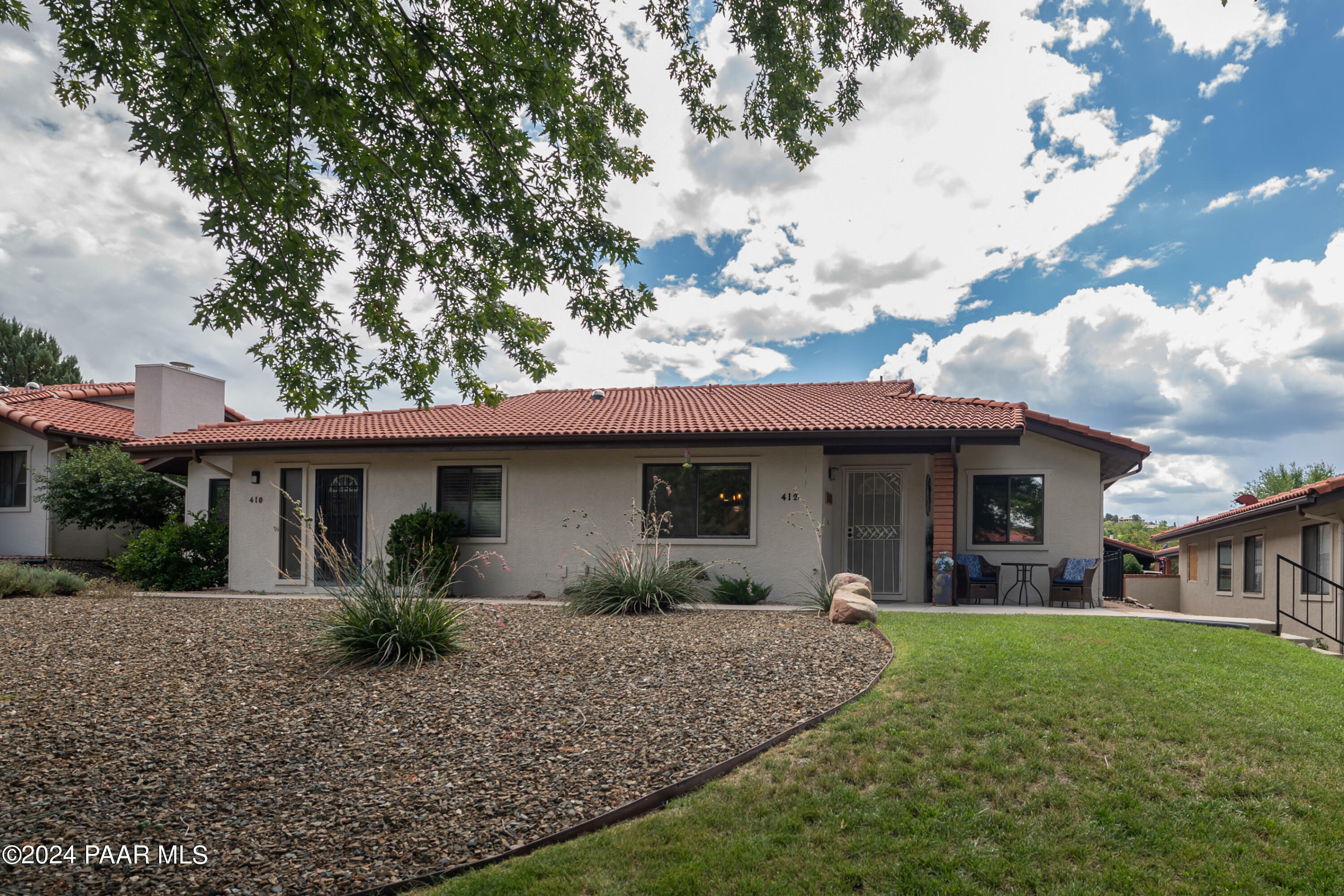 Property Photo:  412 Jimson Way  AZ 86301 