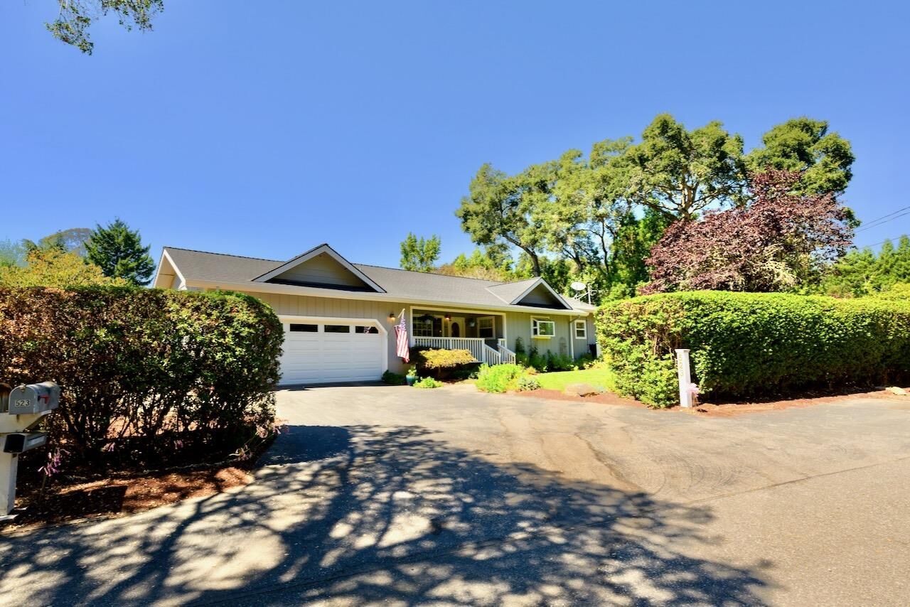 Property Photo:  523 Sunridge Drive  CA 95066 