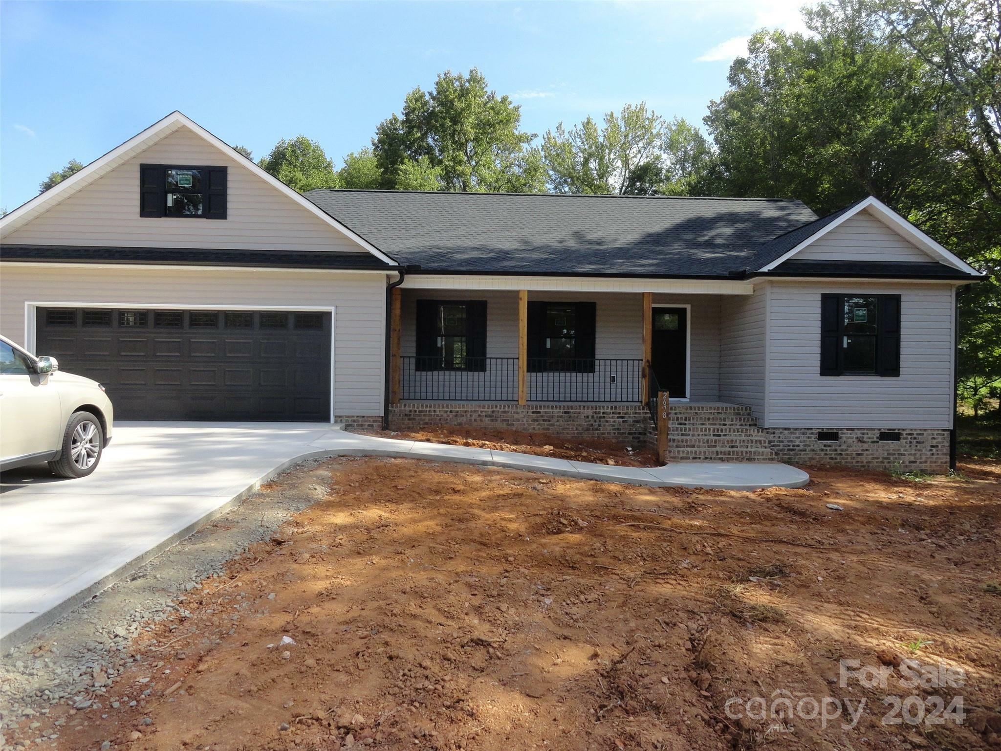 Property Photo:  2678 Mt Olive Church Road  NC 28658 