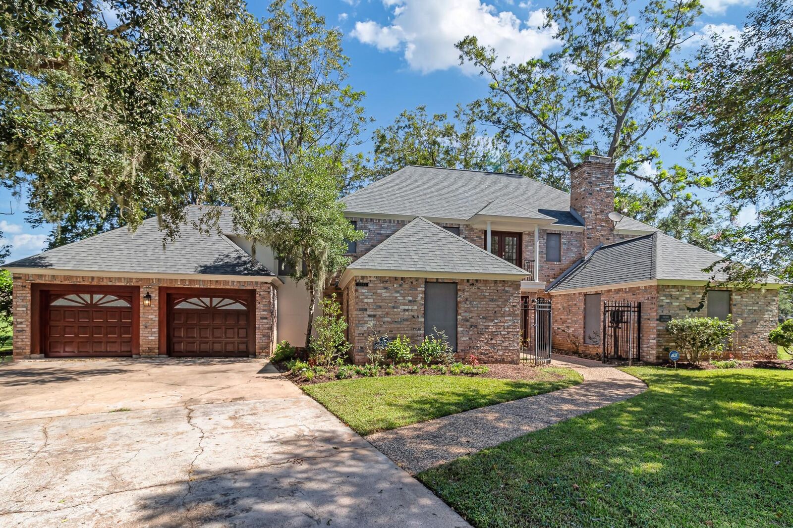 Property Photo:  2265 River Valley Drive  TX 77486 