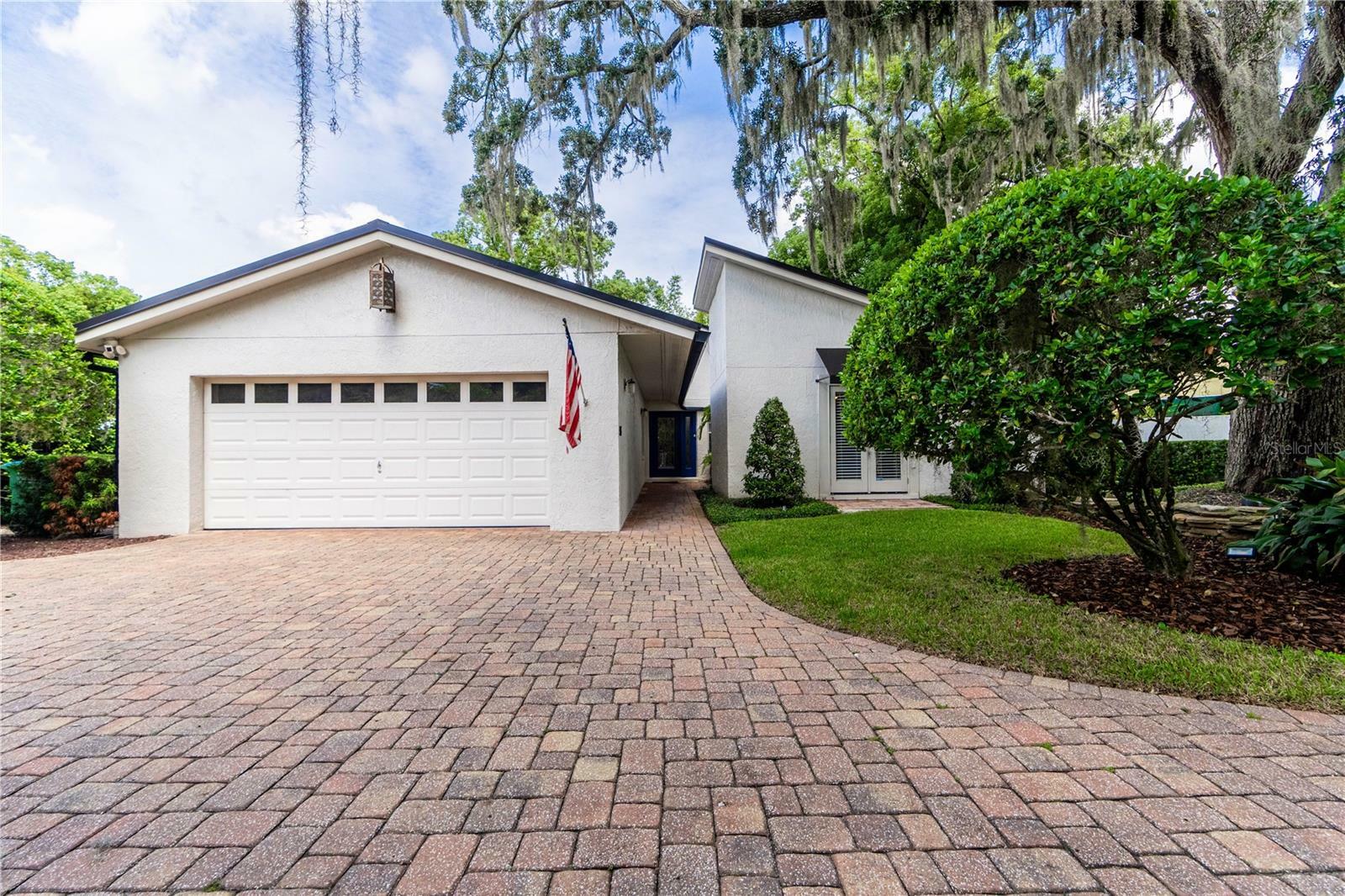 Property Photo:  345 Sylvan Boulevard  FL 32789 