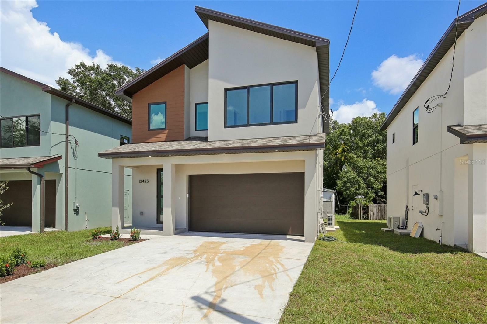 Property Photo: 12425 Land Street FL 33773