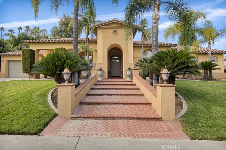 Property Photo: 508 Golden West Drive CA 92373