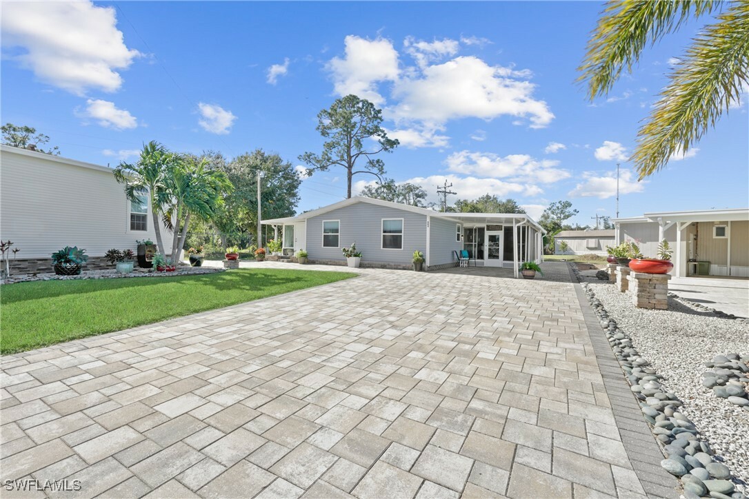 Property Photo:  504 Timber Lane S  FL 33917 