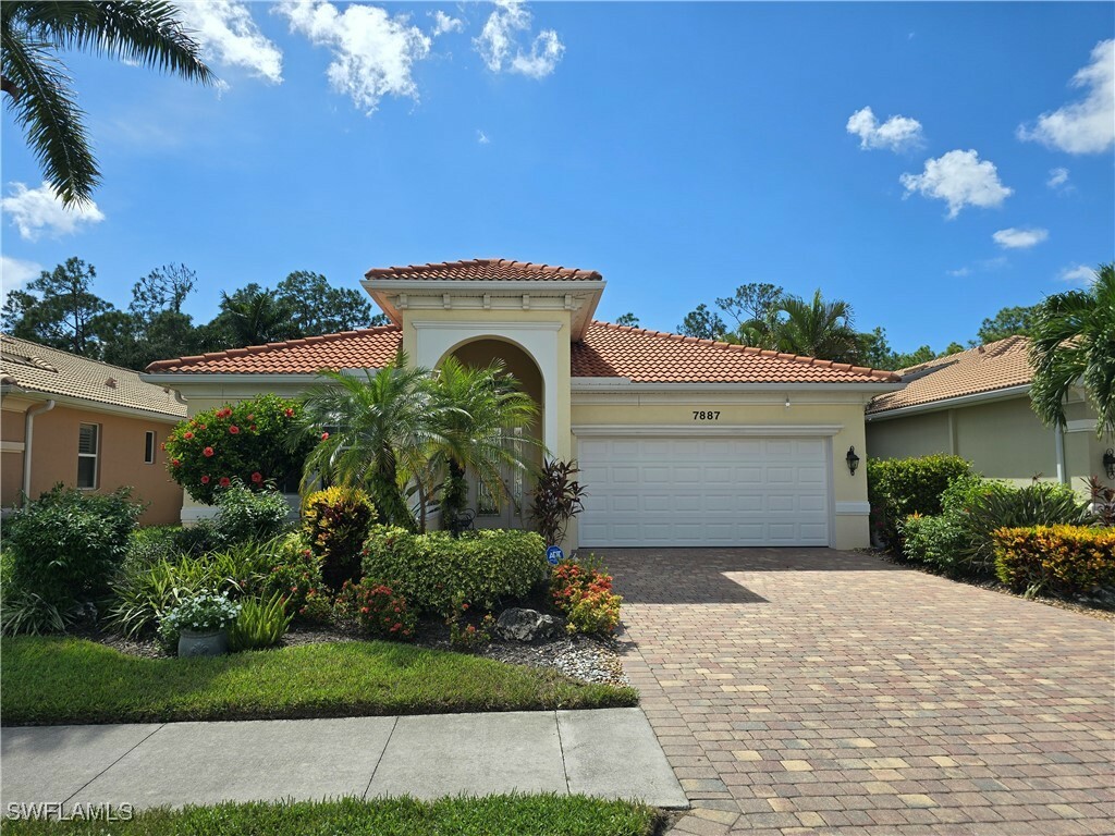 Property Photo:  7887 Martino Circle  FL 34112 