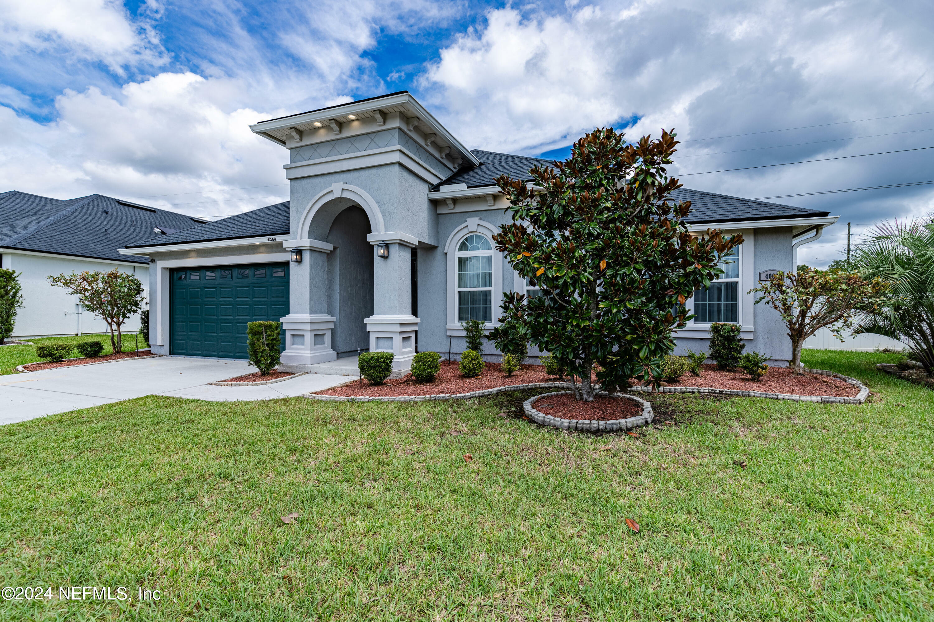 Property Photo:  4069 Arbor Mill Circle  FL 32065 