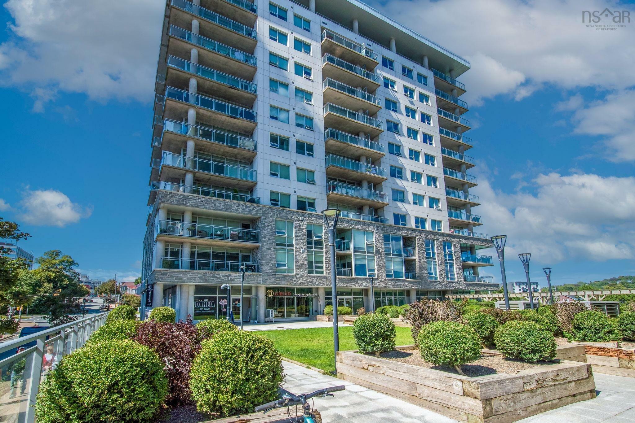 Property Photo: 15 Kings Wharf Place 1006 NS B2Y 0C2