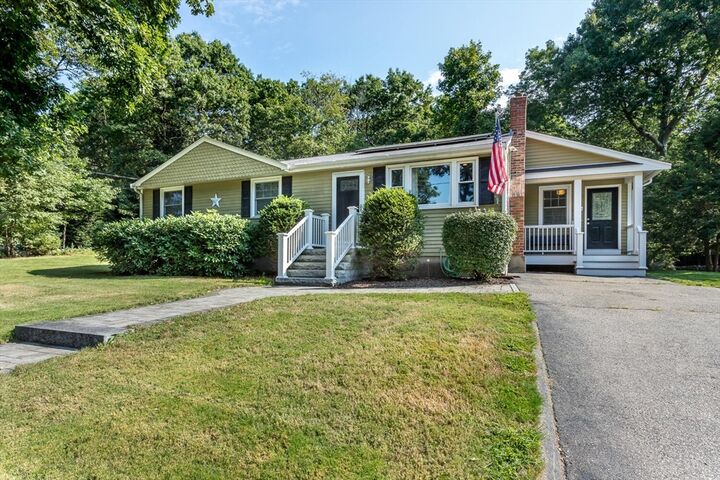 6 Richard St  Foxboro MA 02035 photo