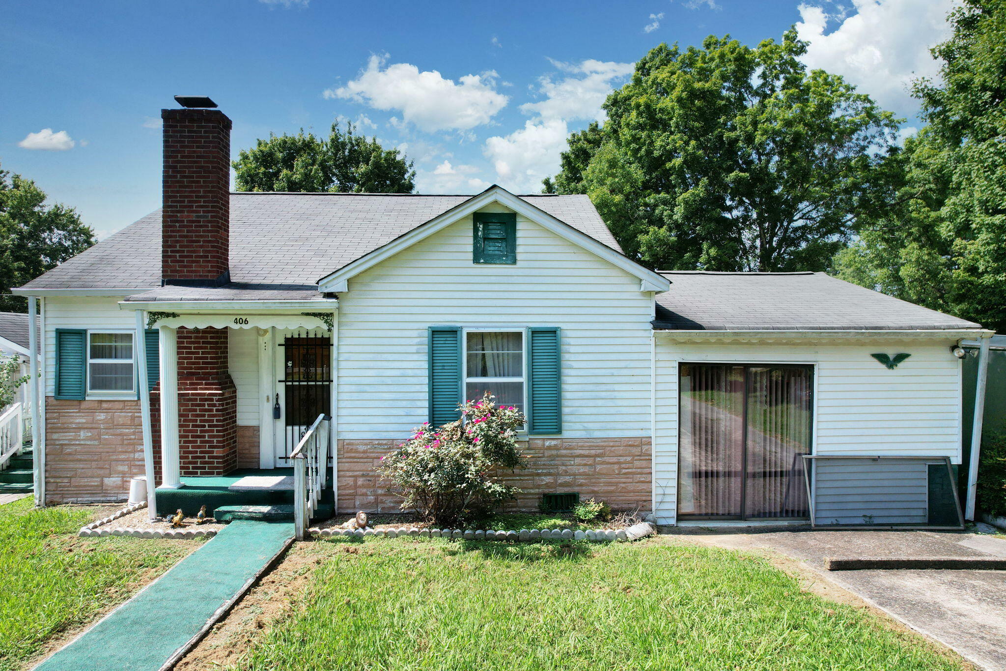 406 Taylor Street  Athens TN 37303 photo