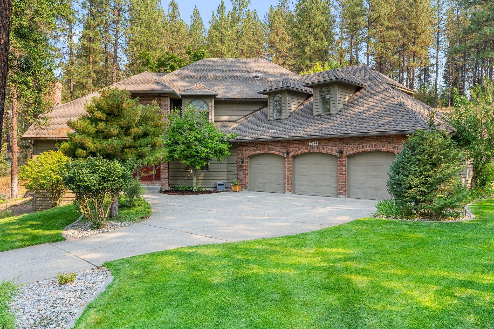 Property Photo:  16822 N Golden Dr  WA 99005 