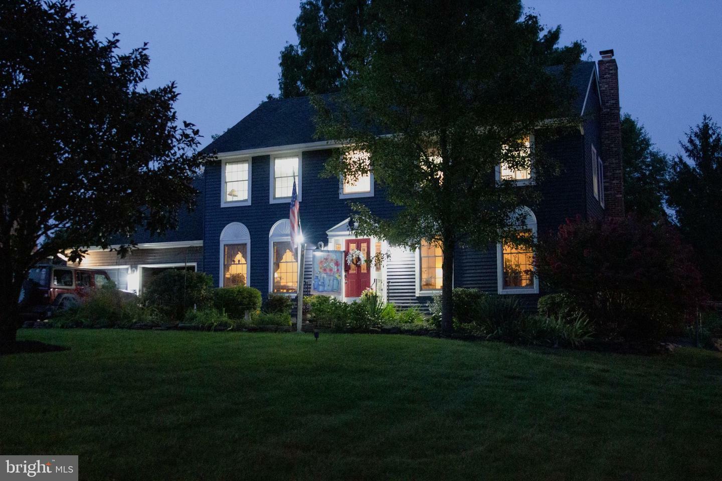 Property Photo:  52 Wexford Drive  NJ 08852 