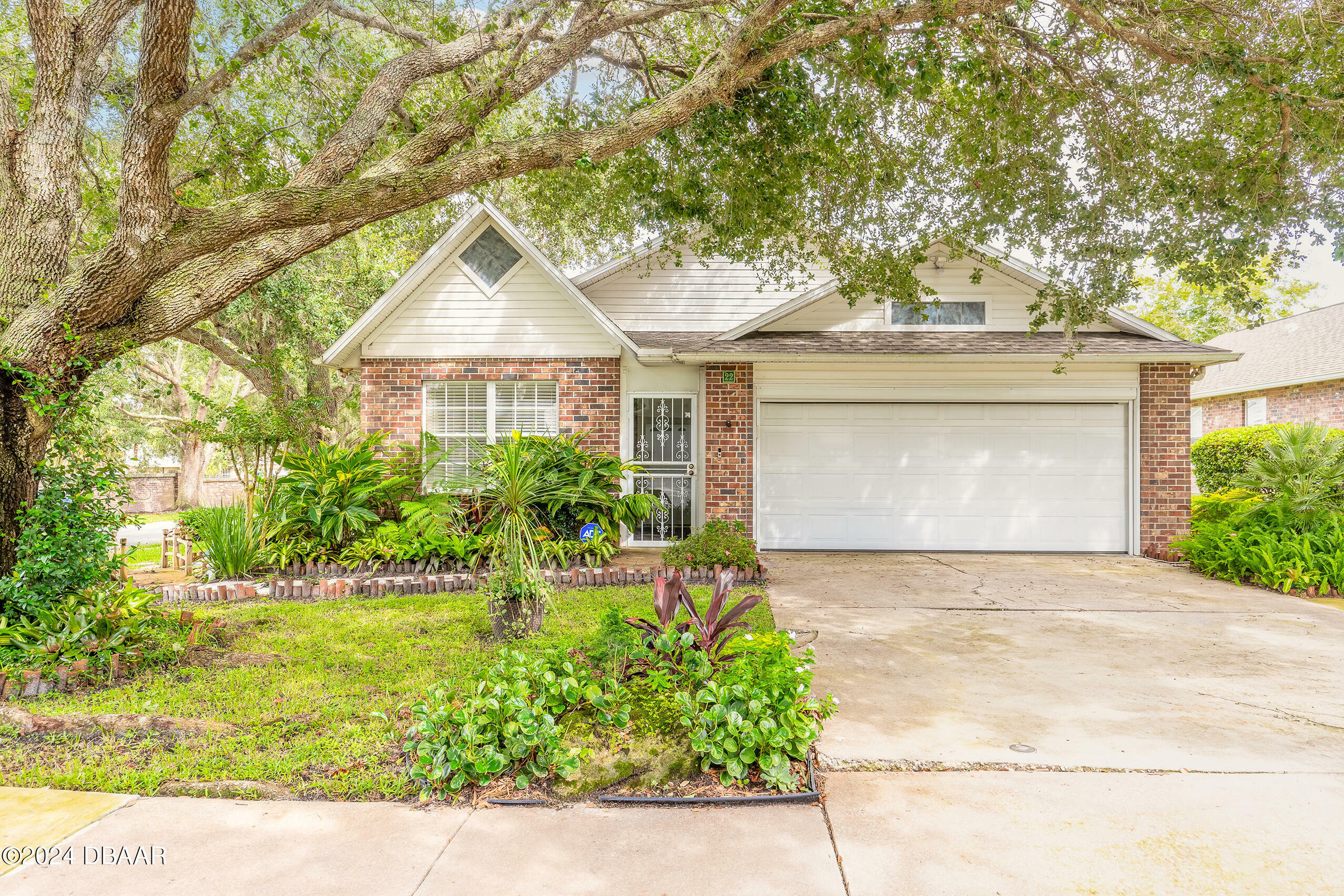 Property Photo:  22 Old Macon Drive  FL 32174 