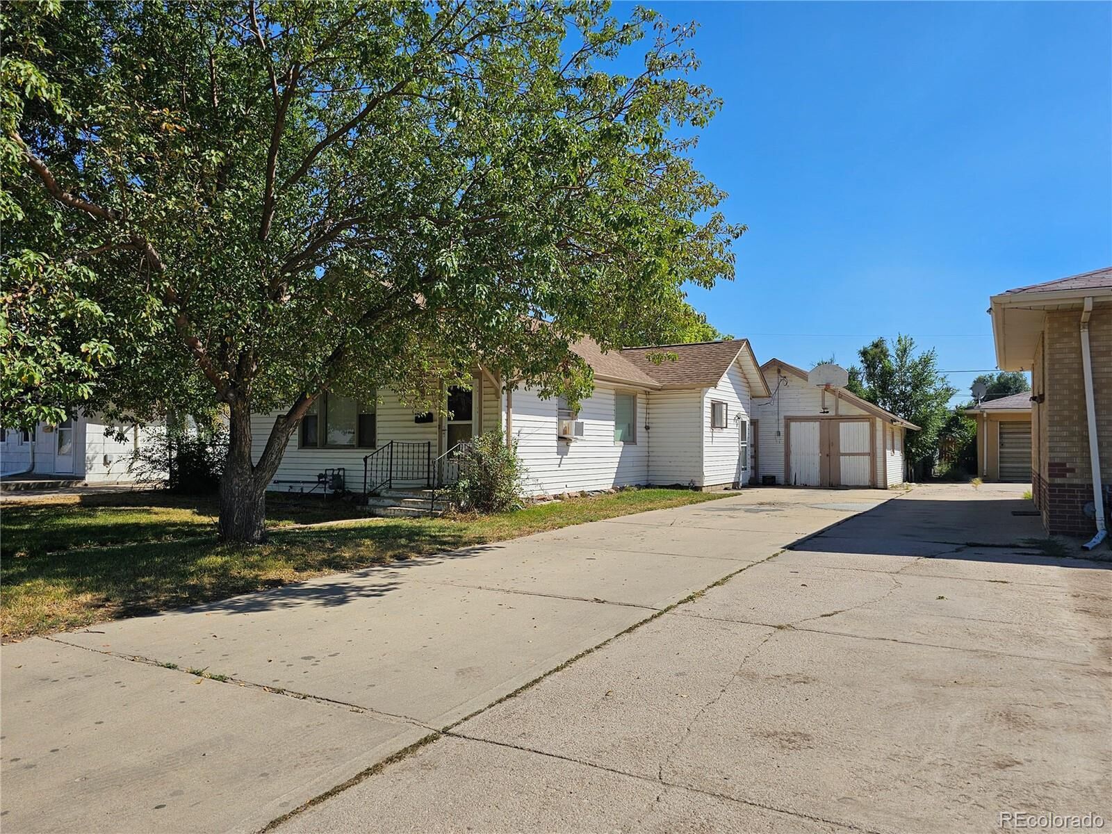 Property Photo:  182 Denver St  CO 80601 