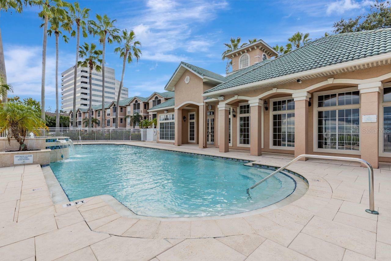 Property Photo:  3205 Bay Club Circle 3205  FL 33607 