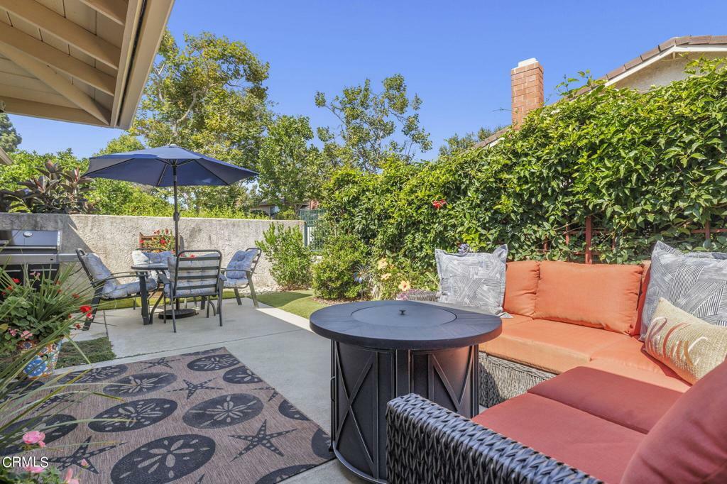 Property Photo:  801 Sandberg Lane  CA 93003 