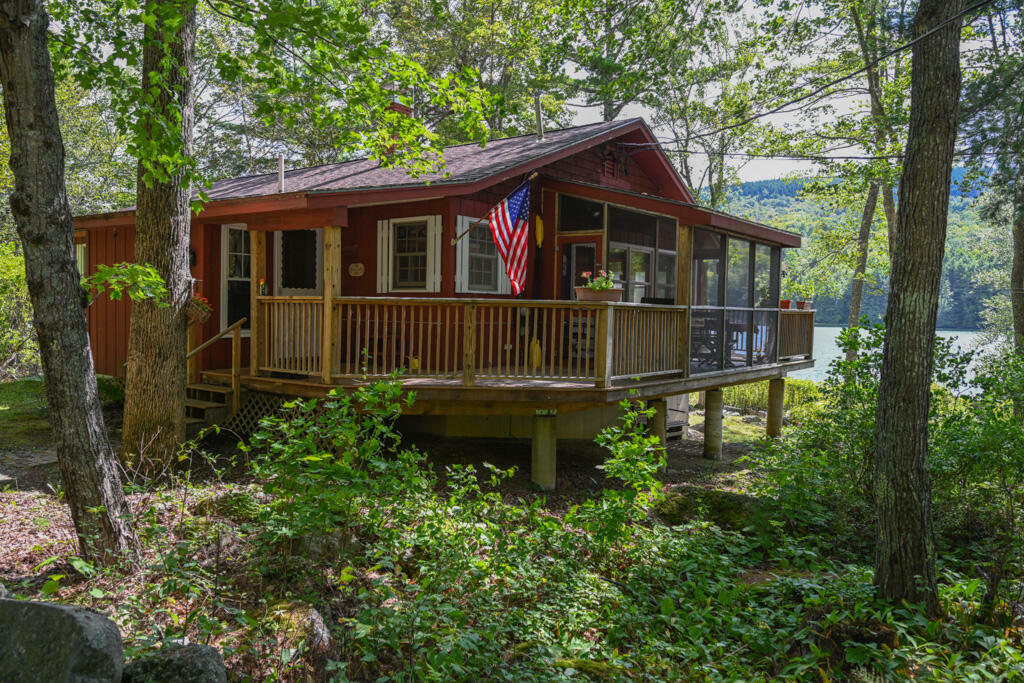 Property Photo:  18 Loon Lane  ME 04429 