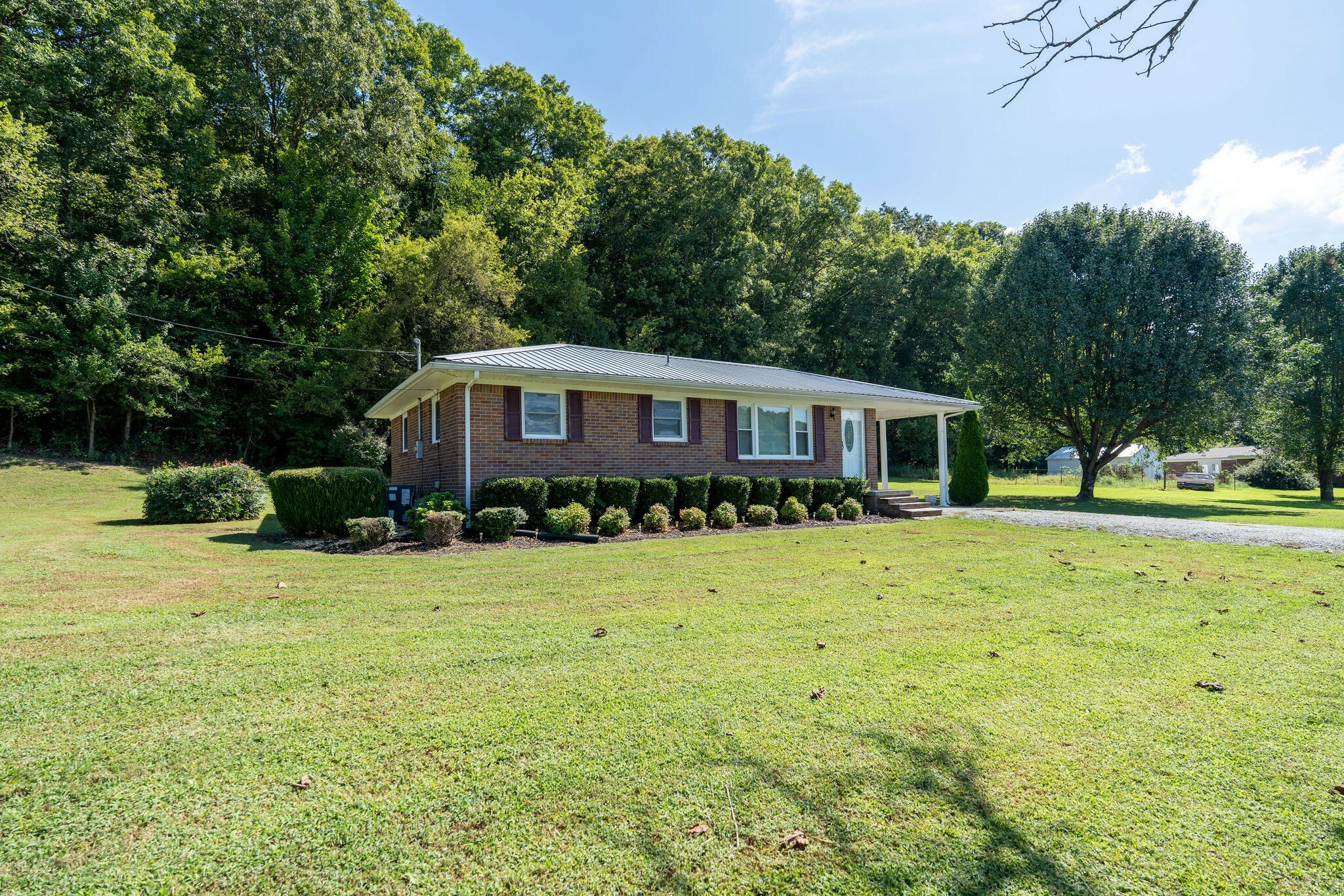 Property Photo:  2609 Railroad Bed Rd  TN 38463 